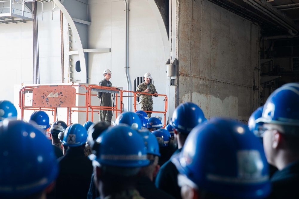 MCPON Visits  USS George Washington