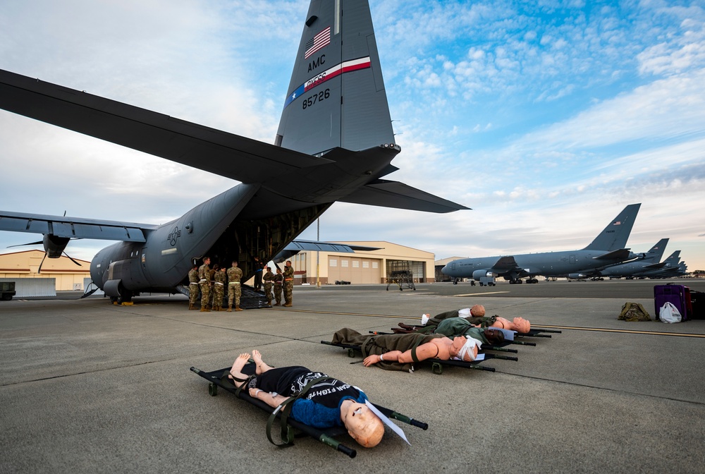 60th AES trains on a C-130