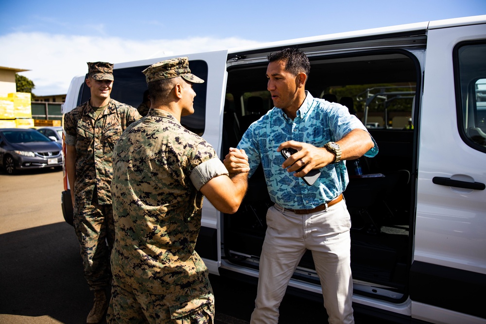 Congressman Kahele visits Marine Corps Base Hawaii