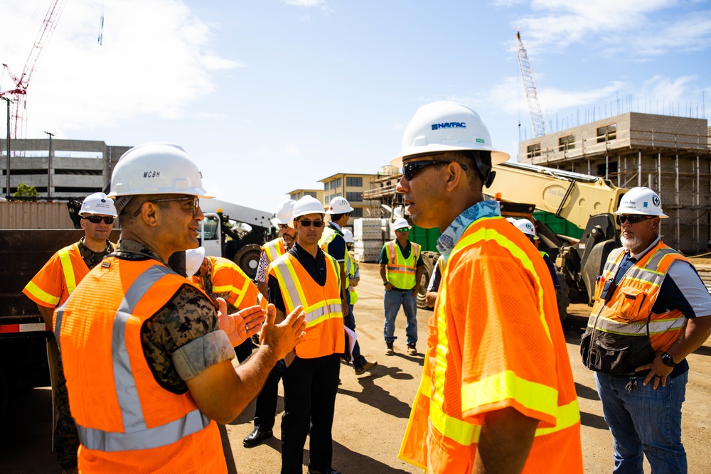 Congressman Kahele visits Marine Corps Base Hawaii