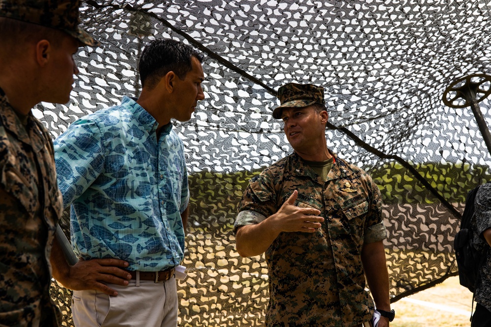 Congressman Kahele visits Marine Corps Base Hawaii