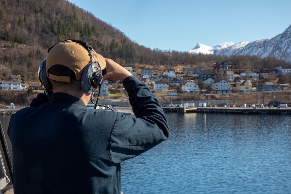 Gunston Hall visits Narvik, Norway