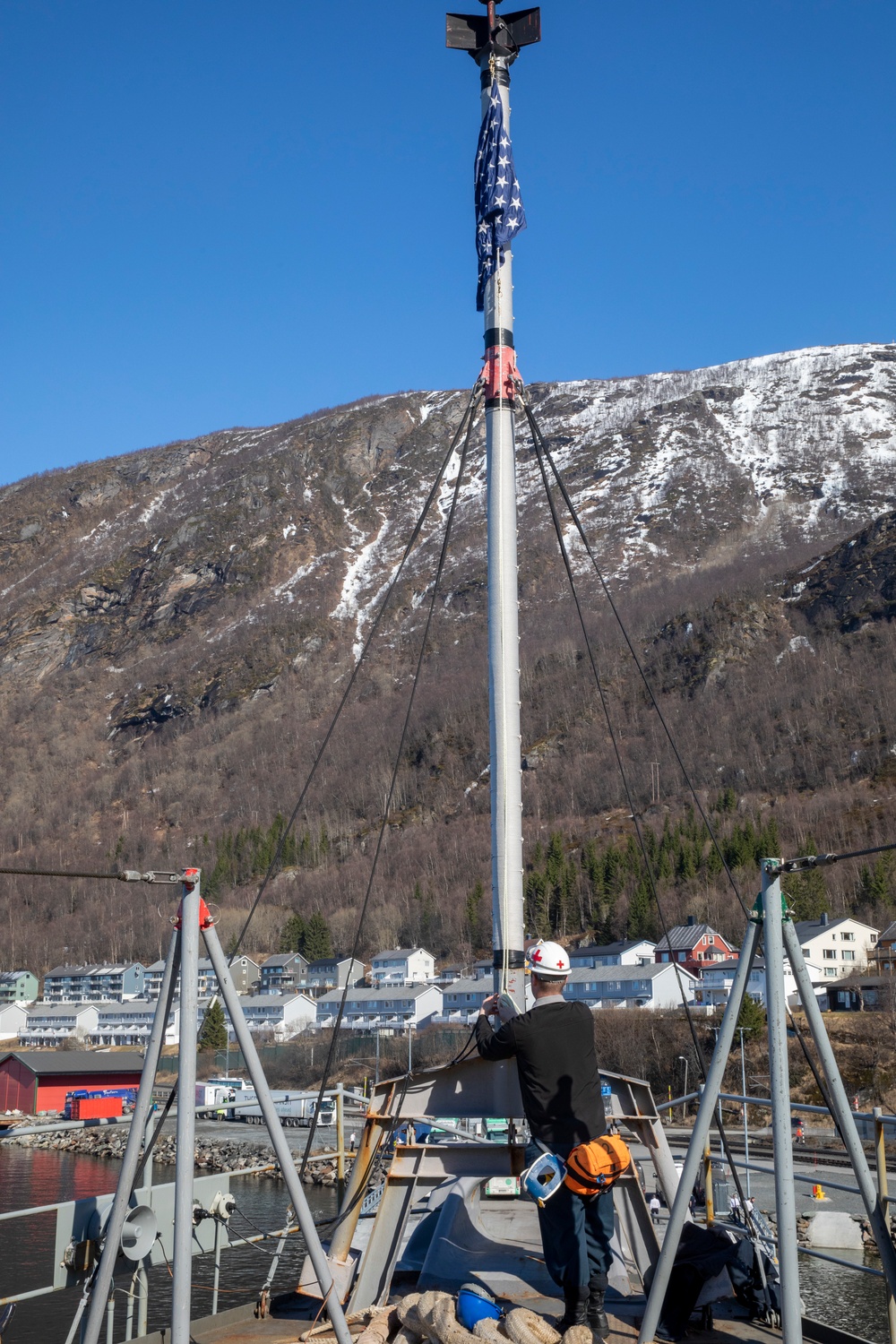 Gunston Hall visits Narvik, Norway