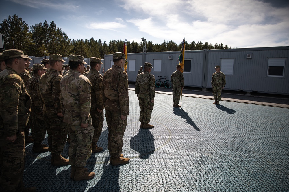 1ID Commander and CSM Visit Camp Herkus