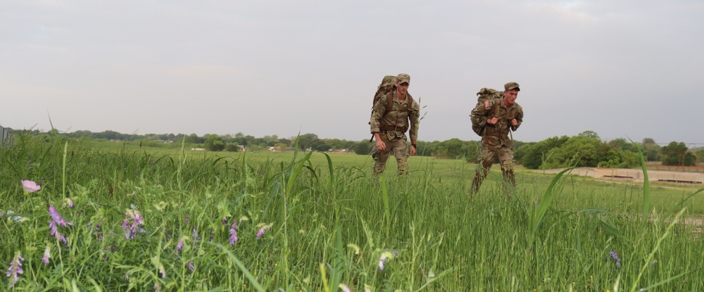 Soldiers Compete for the German Armed Forces Proficiency Badge