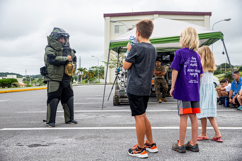 Headquarters and Support Battalion hosts Family Day