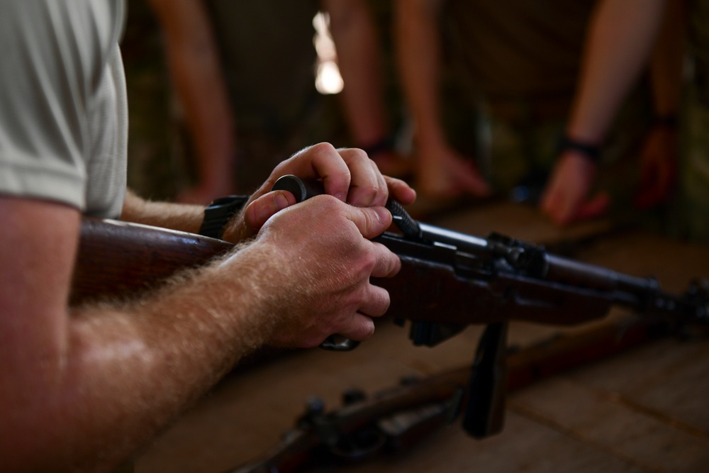 CJTF-HOA dives into French Desert Commando Course pre-assessment