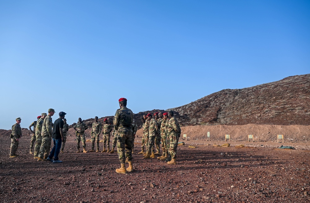 SFAB Trains Djiboutian Forces at the Range