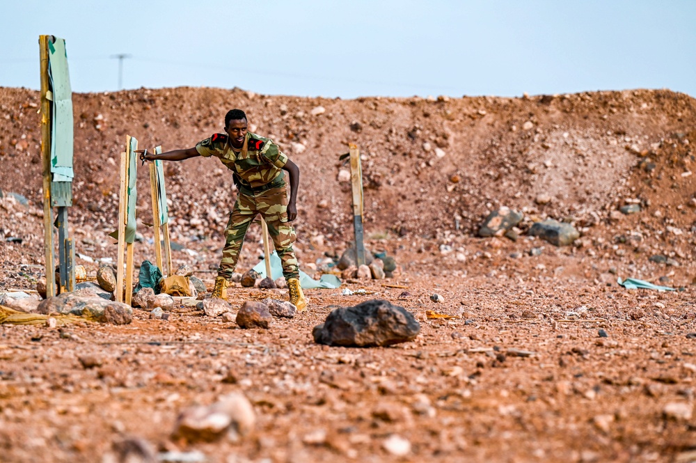 SFAB Trains Djiboutian Forces at the Range