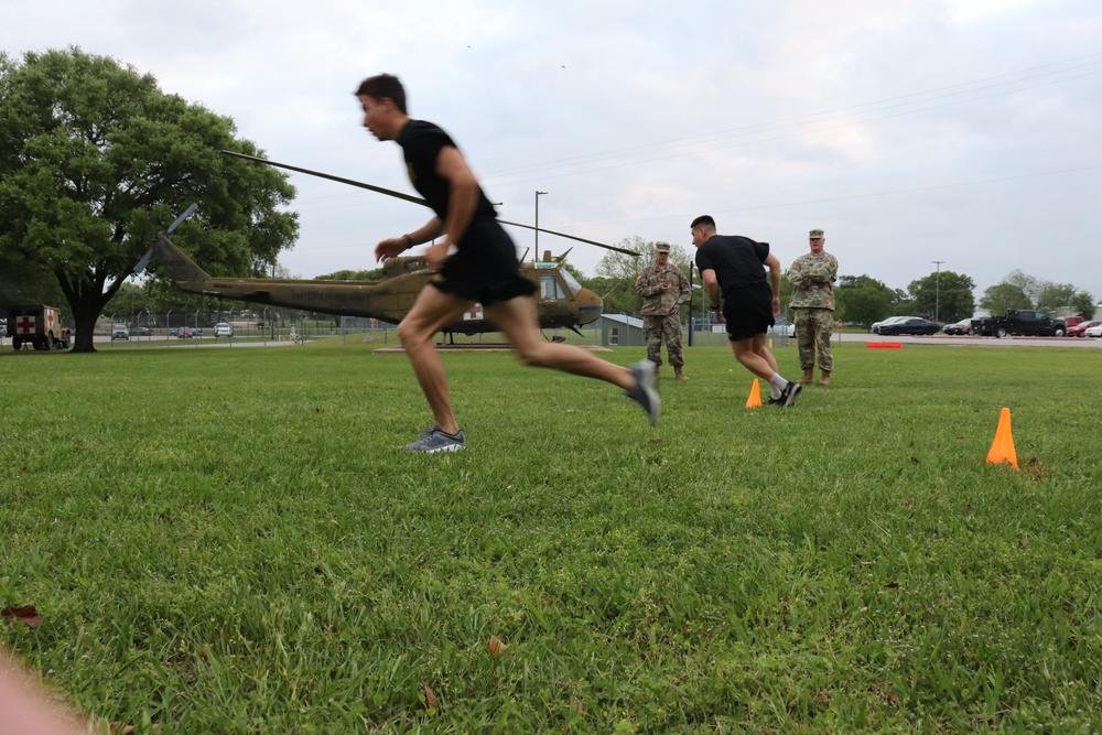 Soldiers Compete for the German Armed Forces Proficiency Badge