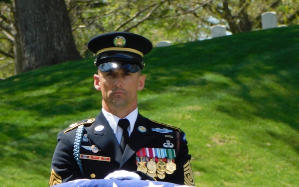 Missing Korean War Hero Buried at Arlington