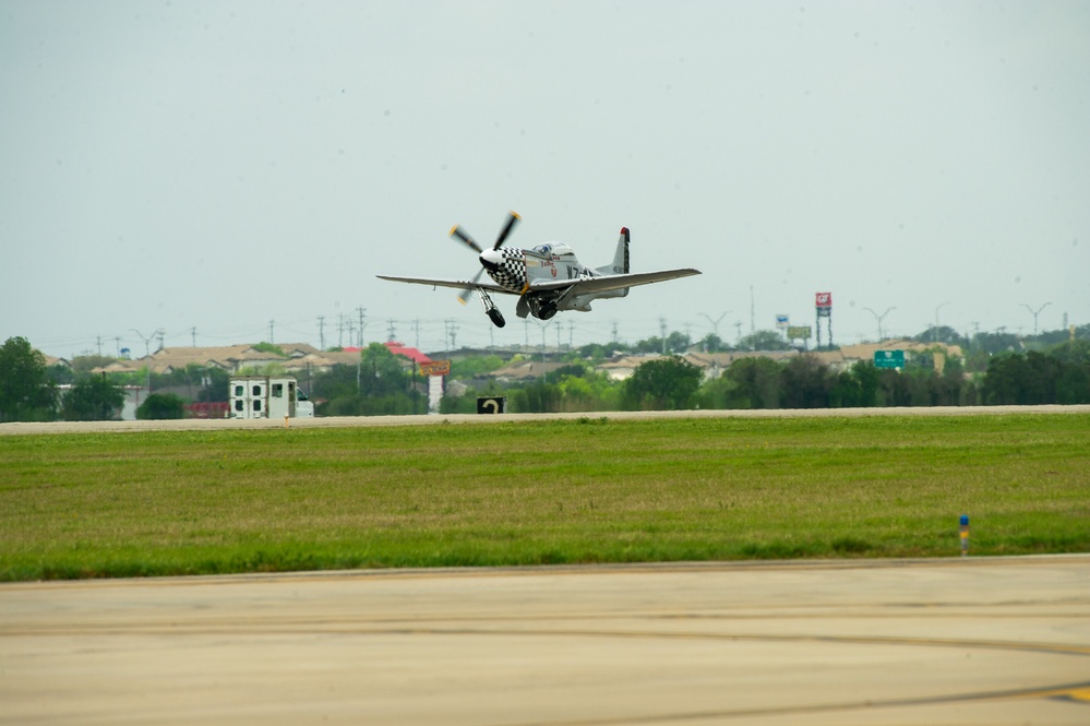 DVIDS Images The Great Texas Air Show 2022 [Image 23 of 27]