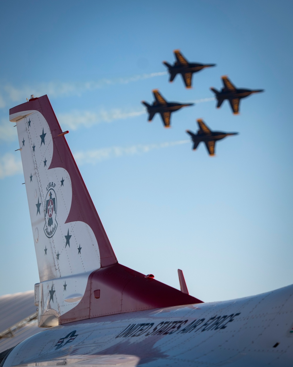 Thunderbirds train over El Centro