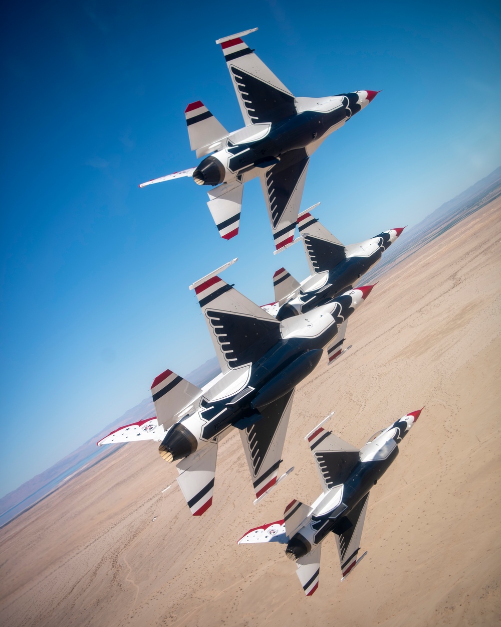 Thunderbirds train over El Centro