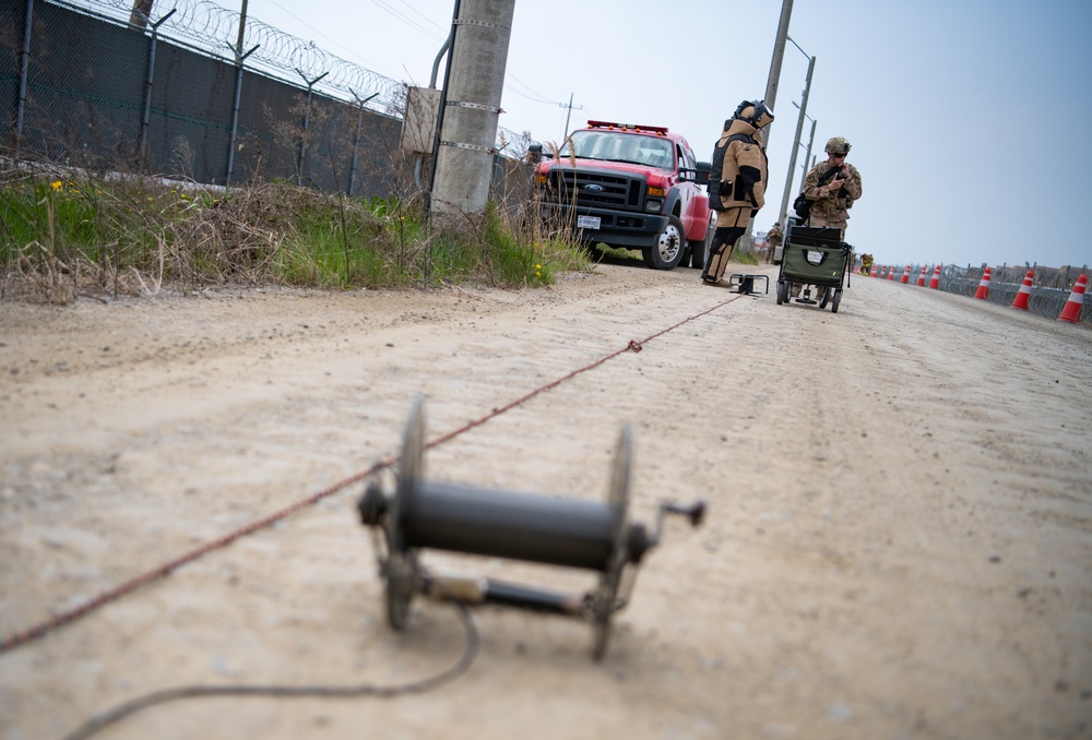 EOD responds to simulated vehicle born IED