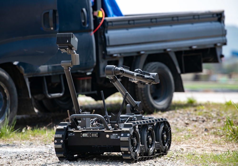 EOD responds to simulated vehicle born IED