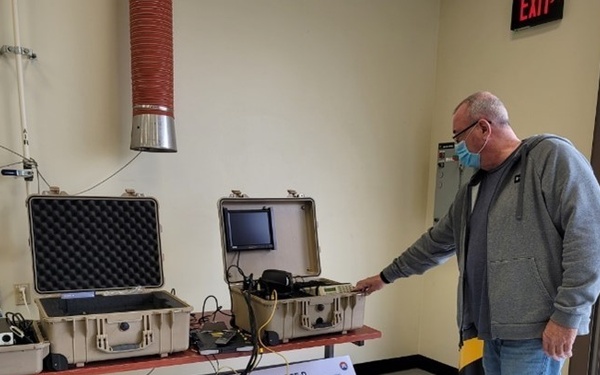 Far East District holds communications equipment classes