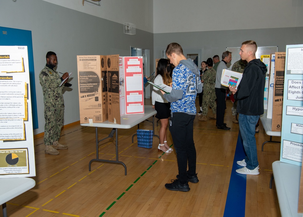 David Glasgow Farragut School Hosts Science Symposium On NAVSTA Rota