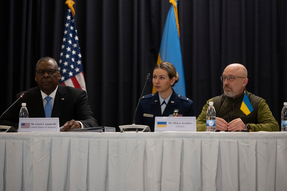 SECDEF hosts Ukraine Defense Consultative Group in Germany