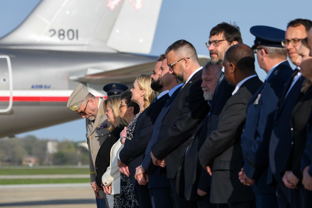 JBA conducts dignified transfer of honorable Czech Gen. Moravec remains