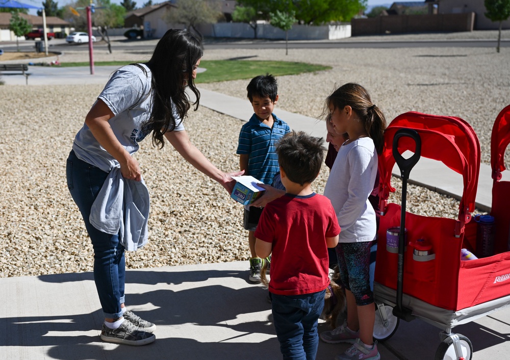 Soaring Heights and the Resident Council Host Earth Day Extravaganza