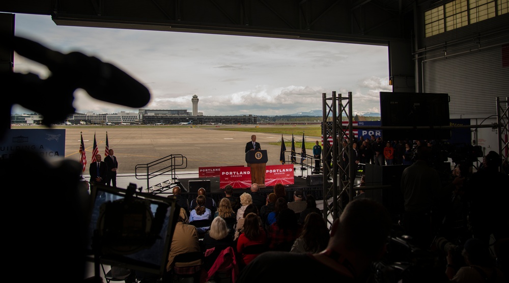 President Biden visits 142nd Wing