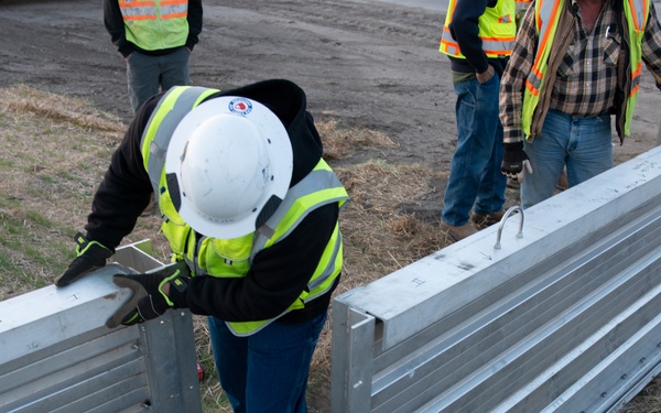 Hamburg Ditch 6 Levee Barrier Assembly