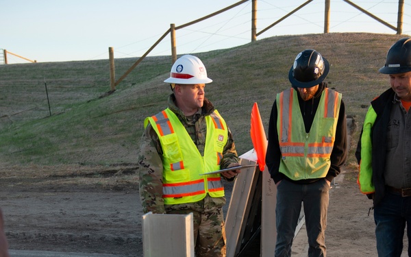 Hamburg Ditch 6 Levee Barrier Assembly