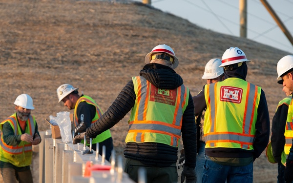 Hamburg Ditch 6 Levee Barrier Assembly