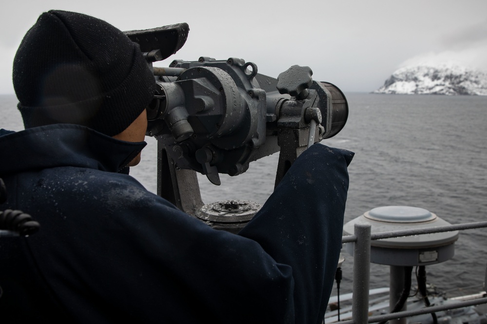 Kearsarge Conducts Operations in the Atlantic Ocean.