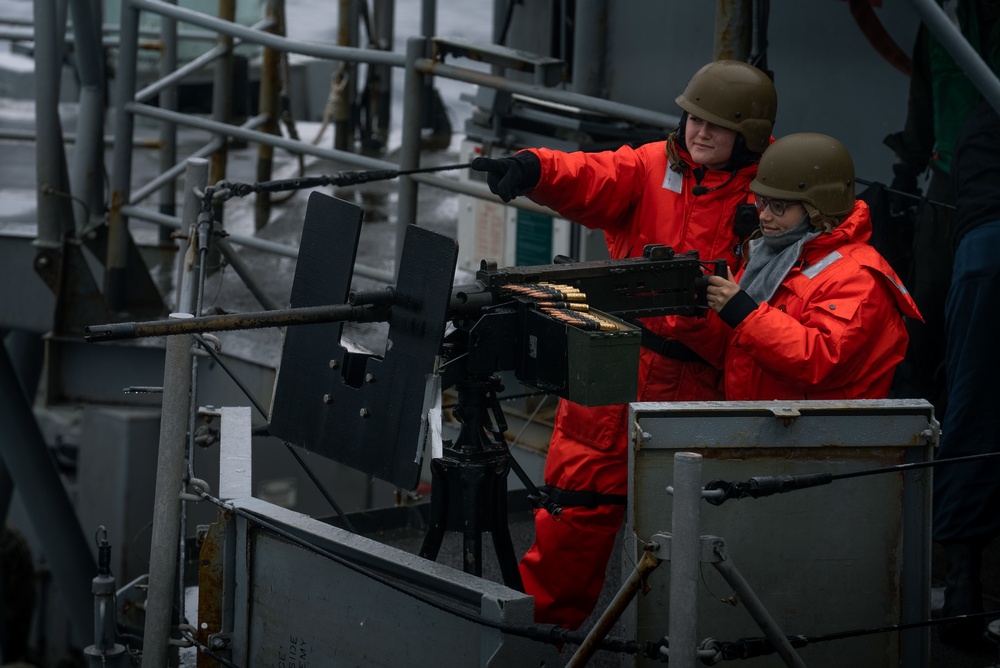 Kearsarge Conducts Operations in the Atlantic Ocean.