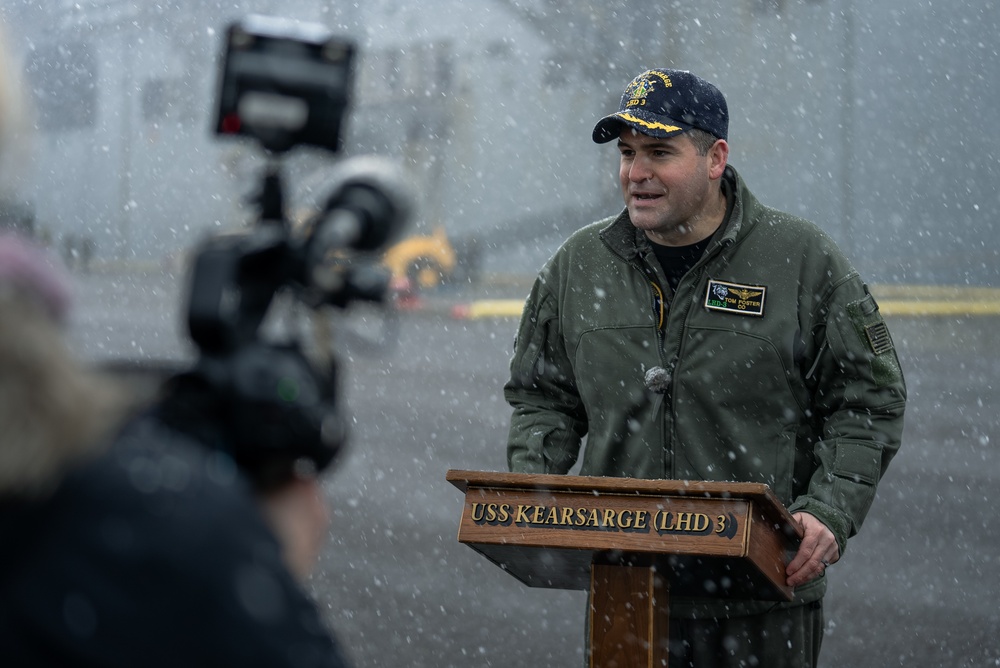 Kearsarge Conducts Operations in the Atlantic Ocean.