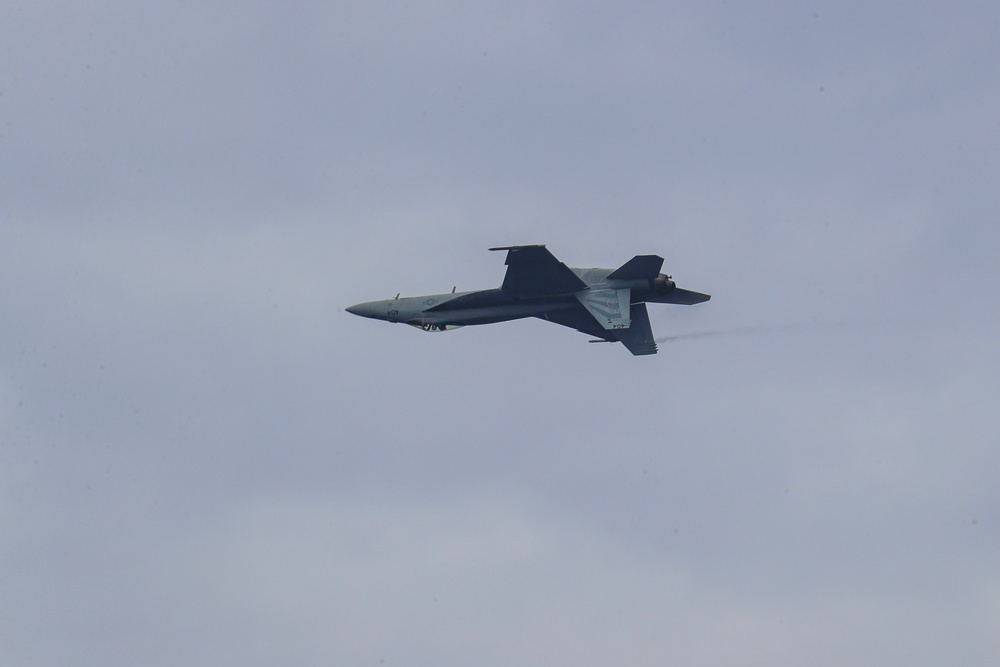 Abraham Lincoln conducts a Super Hornet demonstration