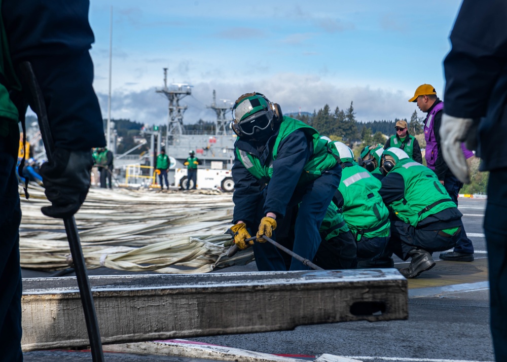 Sailors Partake In Barricade Drill