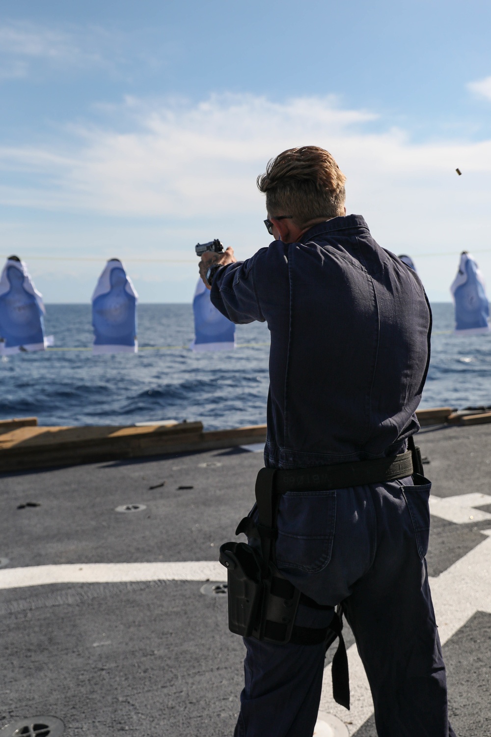 USS Ross holds small arms shoot