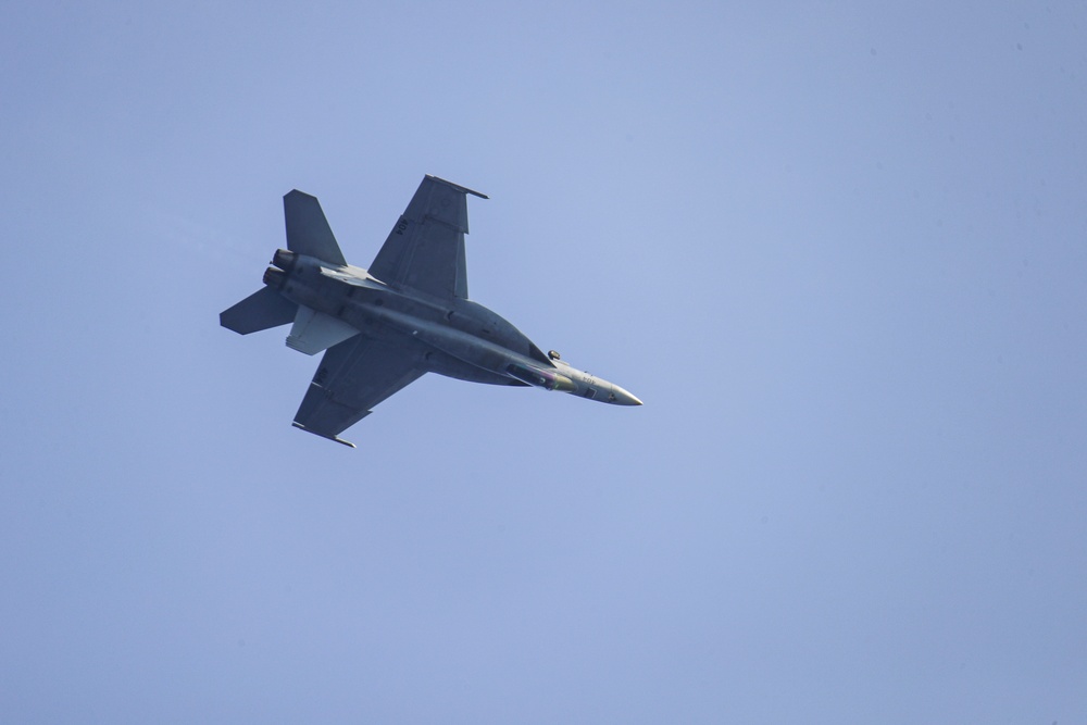 Abraham Lincoln conducts a Super Hornet demonstration