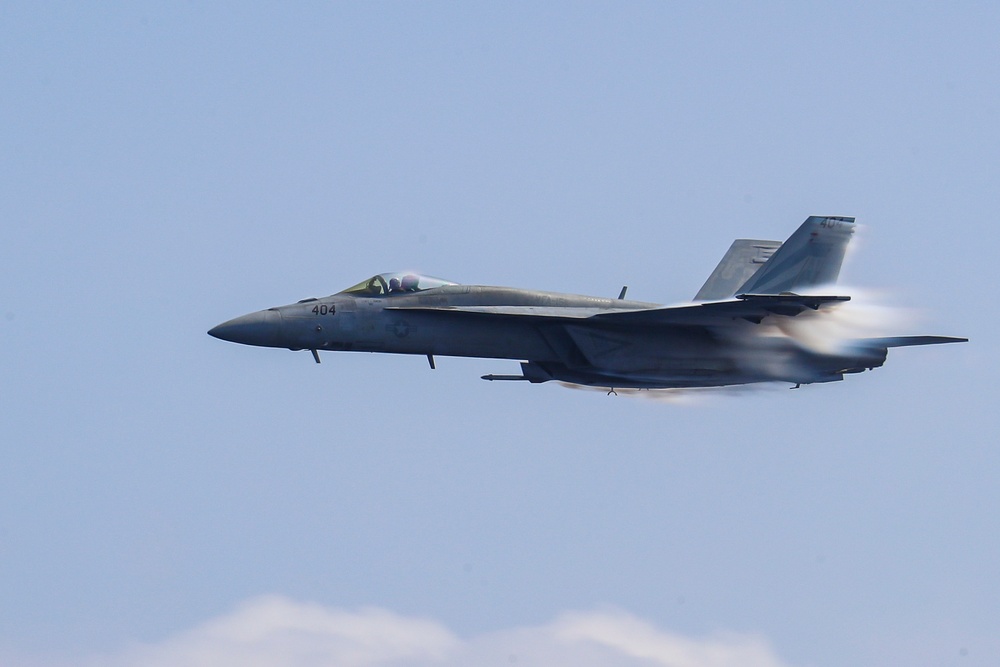 Abraham Lincoln conducts a Super Hornet demonstration