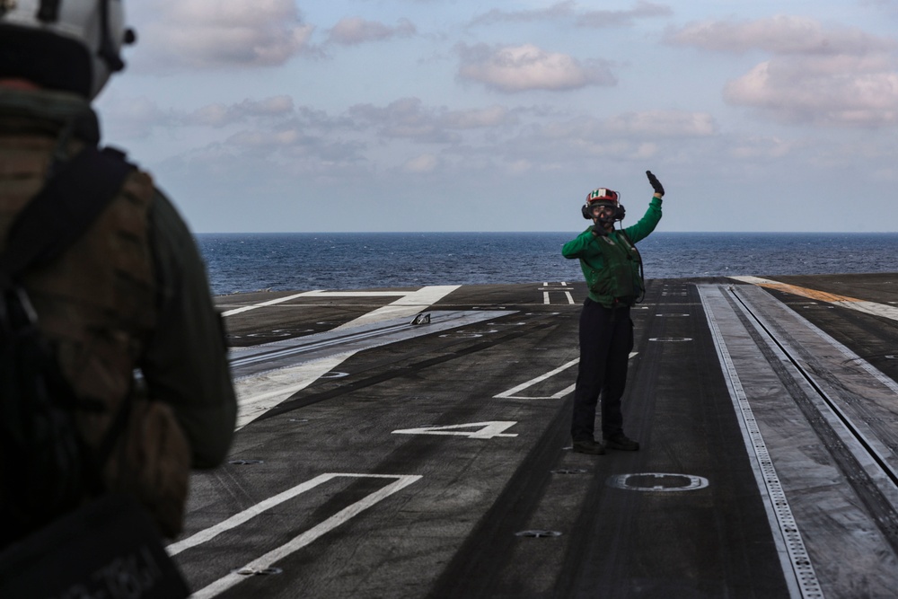 Abraham Lincoln transits the Philippine Sea