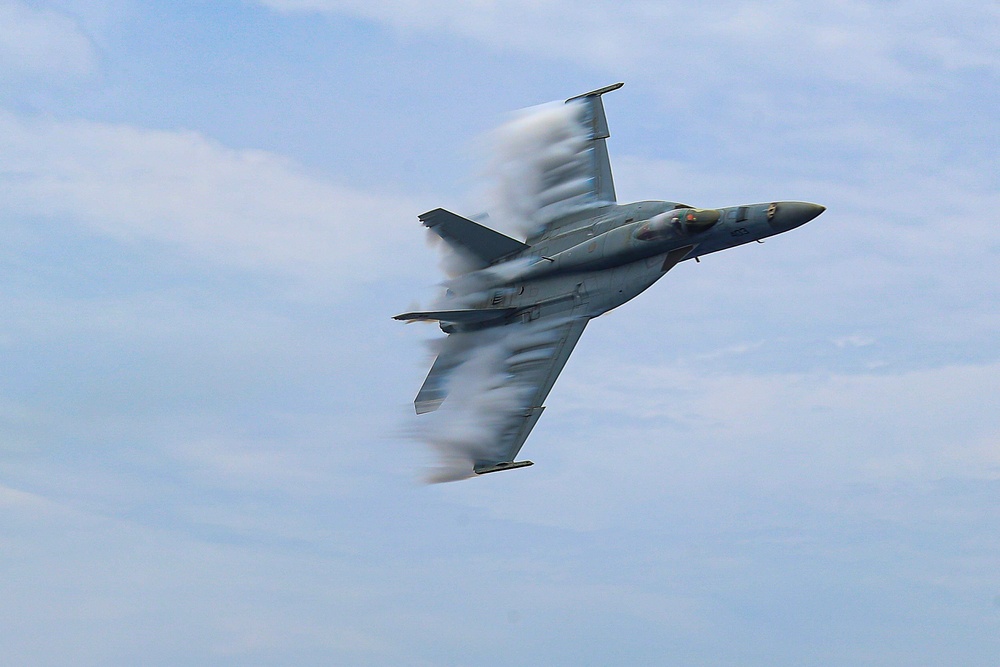 Abraham Lincoln conducts a Super Hornet demonstration