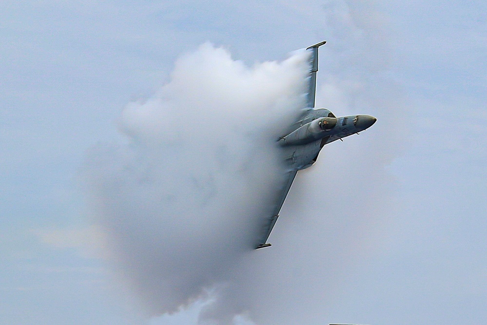 Abraham Lincoln conducts a Super Hornet demonstration