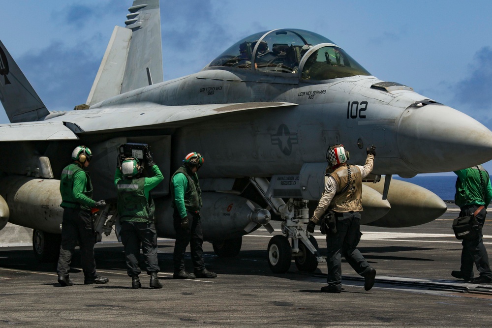 Abraham Lincoln conducts flight operations