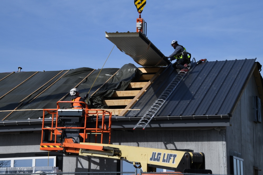 Bldg 20029 roof renovation Chièvres Air Base Belgium