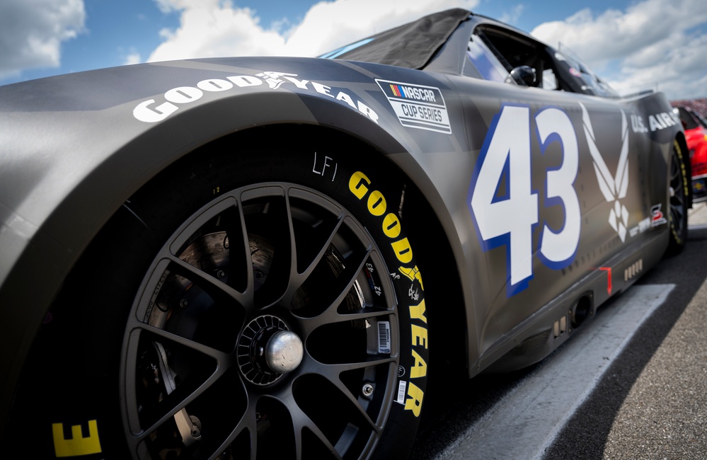 Air Force-sponsored car at Talladega