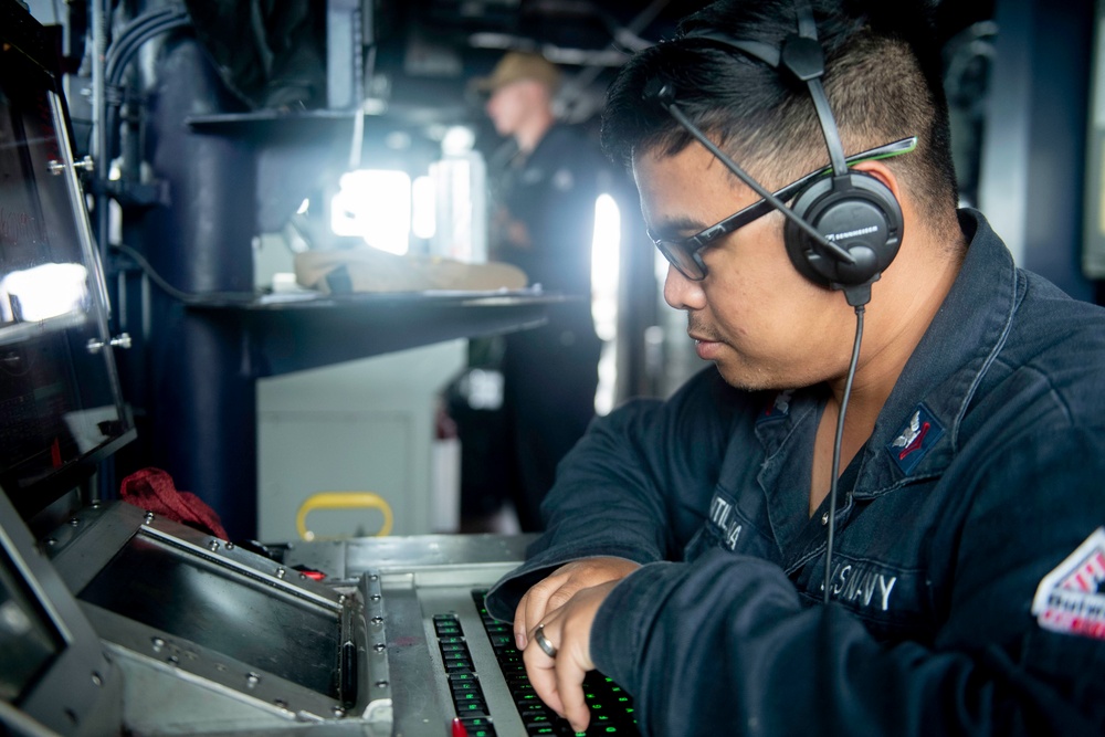 Spruance Transits the Philippine Sea