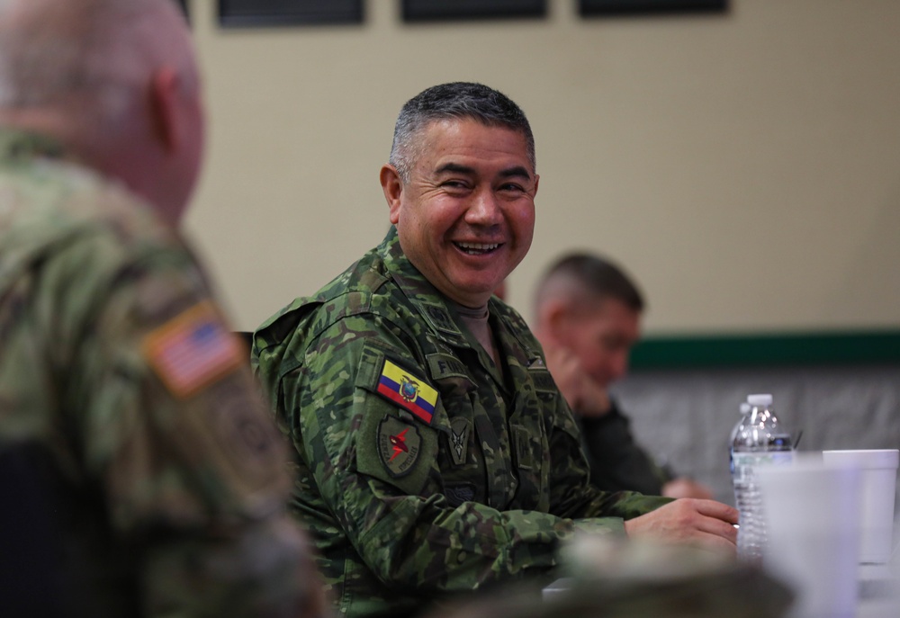 Ecuadorian leaders visit Kentucky National Guard