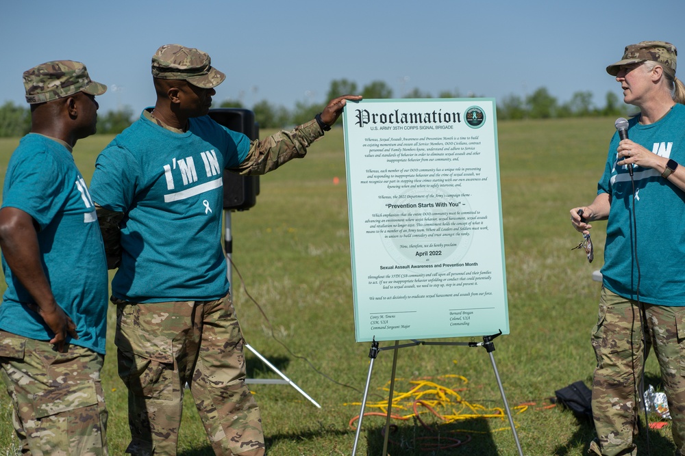 35th Corps Signal Brigade Supports Denim Day Event