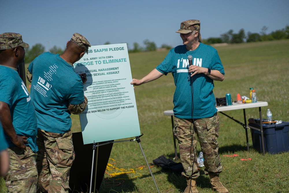 35th Corps Signal Brigade Supports Denim Day Event