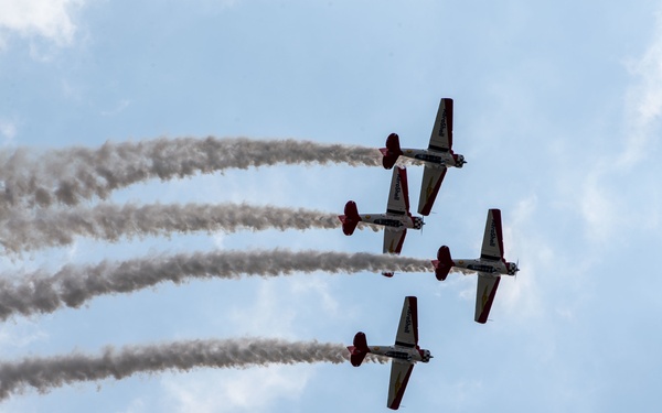 Aeroshell Aerobatics Team performs at 2022 Vidalia Onion Festival Air Show