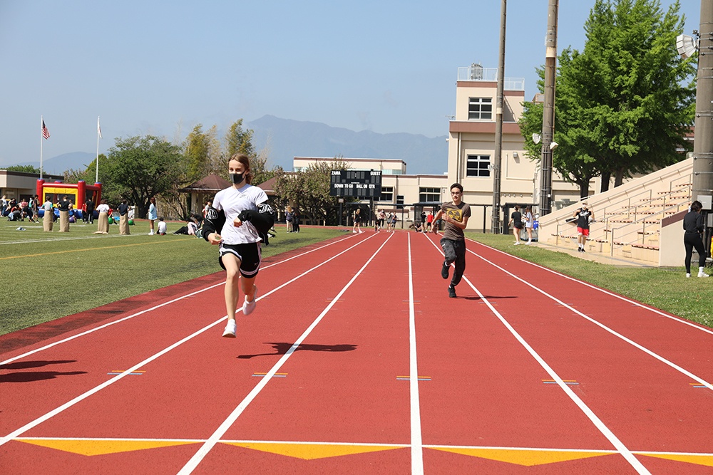 Zama Middle High School field day builds camaraderie, celebrates Month of the Military Child