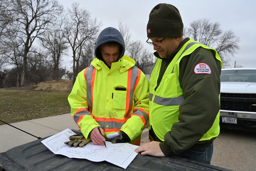 U.S. Army Corps of Engineers, St. Paul District supports North Dakota flood fight